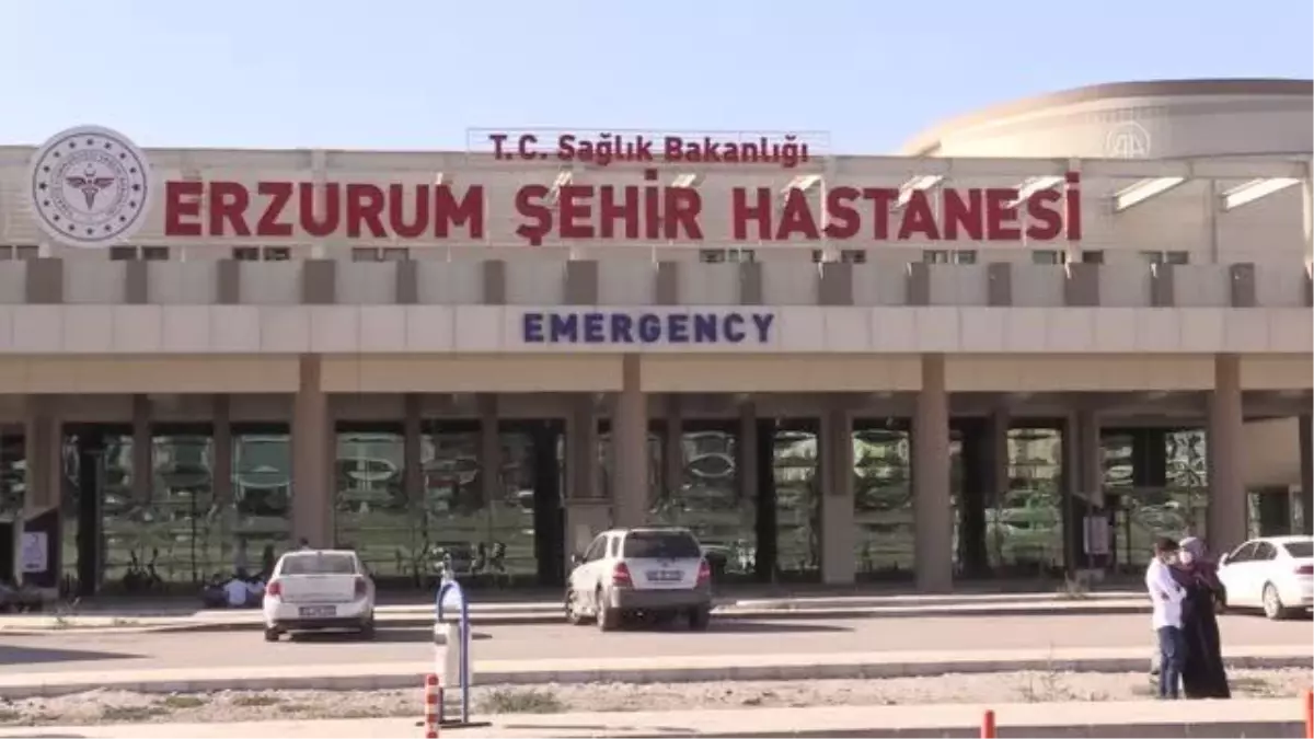 Ayaklarında soğuk yanığı oluşan kargo şoförü tedaviye alındı