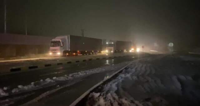 Balkanlar üzerinden gelen kar Edirne'den giriş yaptı Balkanlar üzerinden gelen kar Edirne'den giriş yaptı