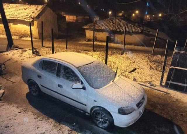 Balkanlar üzerinden gelen kar Edirne'den giriş yaptı Balkanlar üzerinden gelen kar Edirne'den giriş yaptı