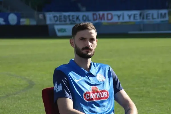 Çaykur Rizespor'da Erik Sabo ve Damjan Dokovic imzaladı Çaykur Rizespor'da Erik Sabo ve Damjan Dokovic imzaladı
