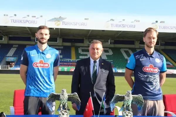 Çaykur Rizespor'da Erik Sabo ve Damjan Dokovic imzaladı Çaykur Rizespor'da Erik Sabo ve Damjan Dokovic imzaladı