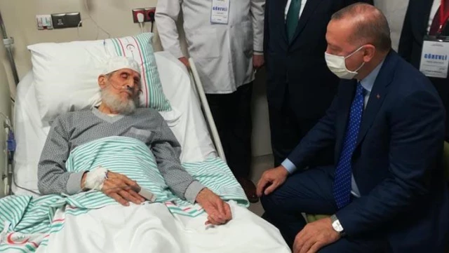 Cumhurbaşkanı Erdoğan'dan sürpriz hastane ziyareti