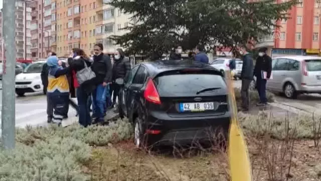 Seydişehir'de trafik kazası: 2 yaralı Seydişehir'de trafik kazası: 2 yaralı