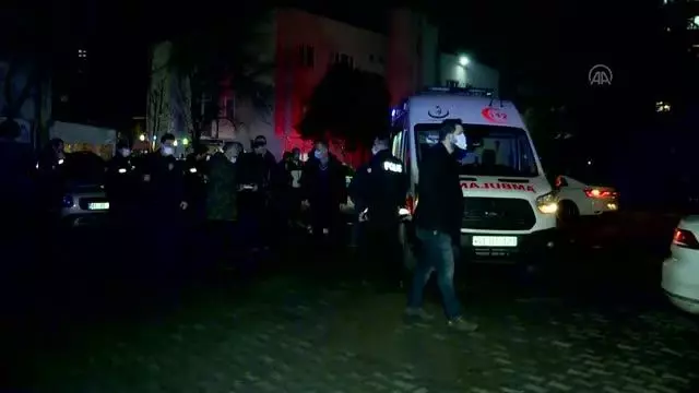 Silahlı saldırıya uğrayan 2 kişi yaralandı Silahlı saldırıya uğrayan 2 kişi yaralandı