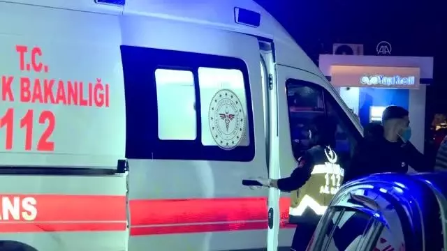 Silahlı saldırıya uğrayan 2 kişi yaralandı Silahlı saldırıya uğrayan 2 kişi yaralandı