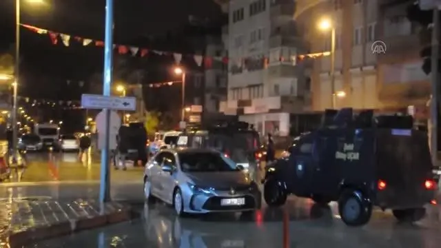 Son dakika haberi: Uyuşturucu operasyonunda 2 şüpheli yakalandı Son dakika haberi: Uyuşturucu operasyonunda 2 şüpheli yakalandı