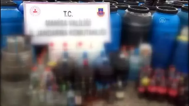 1075 litre sahte içki ve etil alkol ele geçirildi 1075 litre sahte içki ve etil alkol ele geçirildi