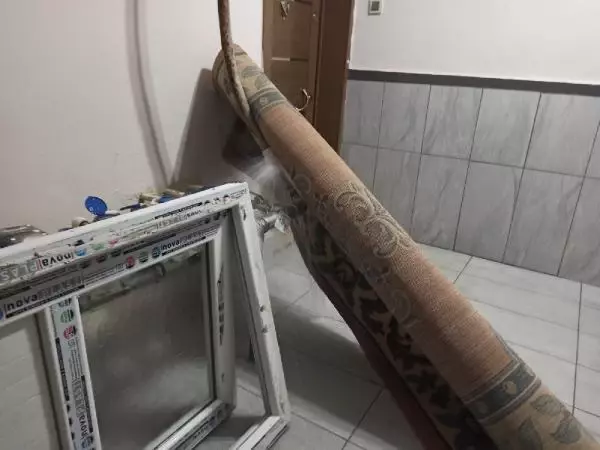 Ankara'da apartmanda su borusu patladı, 4 daire su altında kaldı Ankara'da apartmanda su borusu patladı, 4 daire su altında kaldı