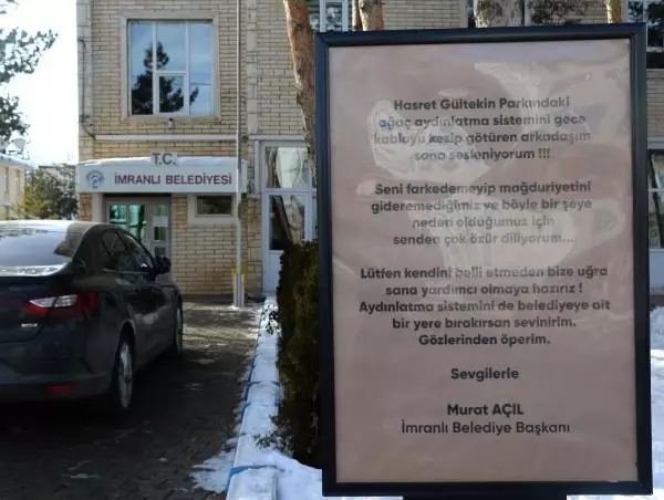 Aydınlatma sistemini çalan şüpheliye, belediye başkanından anlamlı çağrı Aydınlatma sistemini çalan şüpheliye, belediye başkanından anlamlı çağrı