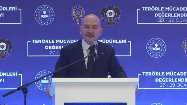 Bakan Soylu: 'Esenyurt HDP binasına gidip geçmiş olsun desinler' Bakan Soylu: 'Esenyurt HDP binasına gidip geçmiş olsun desinler'