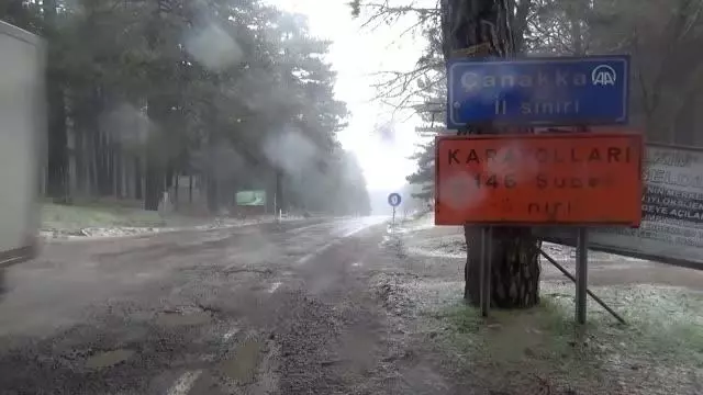 BALIKESİR - Edremit Körfezi'nde yağış yaşamı olumsuz etkiliyor