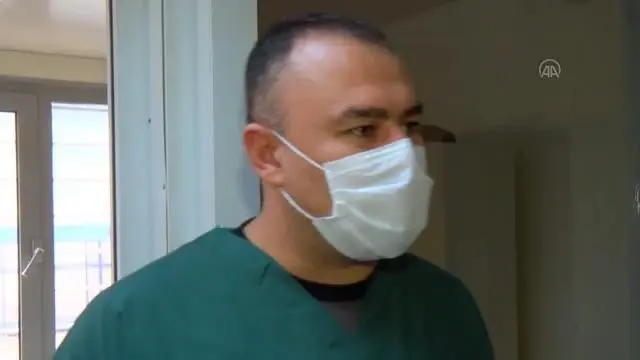 Bataklığa saplanan koyunu belediye ekipleri kurtardı Bataklığa saplanan koyunu belediye ekipleri kurtardı