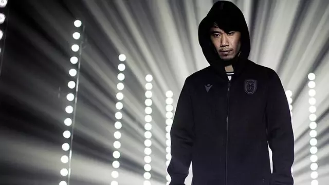 Beşiktaş'ın eski futbolcusu Kagawa, PAOK'a transfer oldu Beşiktaş'ın eski futbolcusu Kagawa, PAOK'a transfer oldu