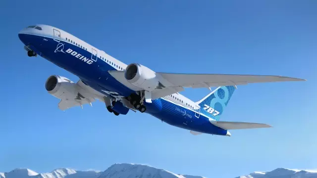 Dev uçak üreticisi Boeing, 12 milyar dolar ile rekor düzeyde zarar açıkladı Dev uçak üreticisi Boeing, 12 milyar dolar ile rekor düzeyde zarar açıkladı