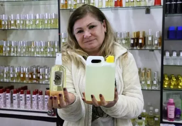 Dezenfektan ve kolonya ihracatında tarihi rekor Dezenfektan ve kolonya ihracatında tarihi rekor