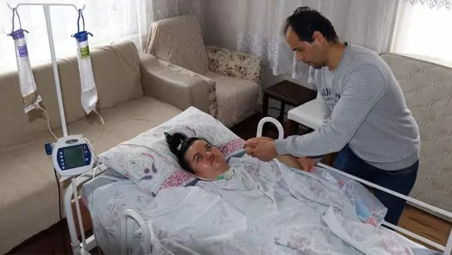 Doğumda iki kez kalbi duran kadın hayata döndürüldü ancak yatağa mahkum oldu Doğumda iki kez kalbi duran kadın hayata döndürüldü ancak yatağa mahkum oldu