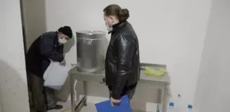 Görüntüleri 'Doktor Civanım' filmindeki sahneleri hatırlatan, şifa dağıttığını iddia eden çiftçiye soruşturma