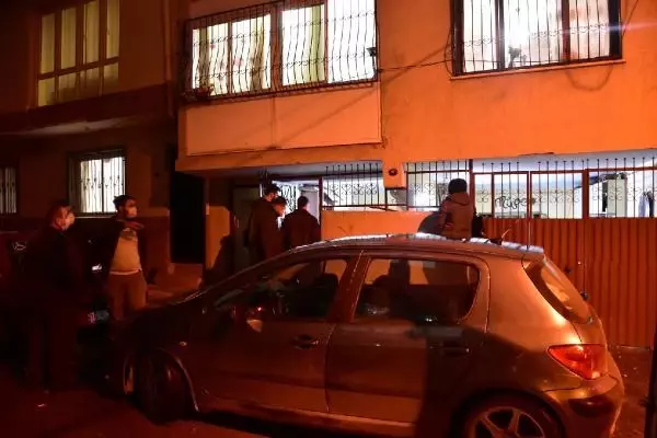 Haber alınamayan kişi evinin bahçesinde ölü bulundu Haber alınamayan kişi evinin bahçesinde ölü bulundu