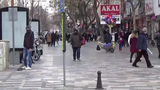 KAHRAMANMARAŞ - Tüketici Hakem Heyeti'ne bir yılda 4 bin 963 başvuru KAHRAMANMARAŞ - Tüketici Hakem Heyeti'ne bir yılda 4 bin 963 başvuru