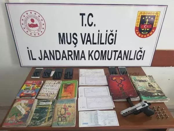 Son dakika haberi... Muş'ta tefeci operasyonu: 7 gözaltı Son dakika haberi... Muş'ta tefeci operasyonu: 7 gözaltı