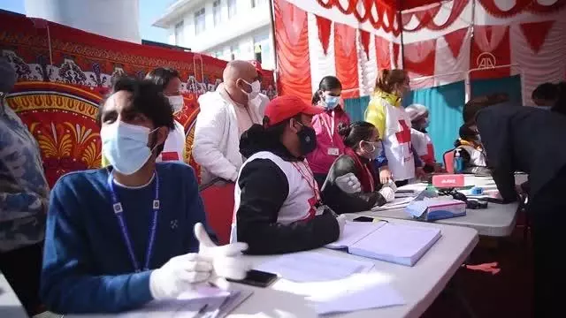 Son dakika! Nepal'de Kovid-19'a karşı aşılama başladı Son dakika! Nepal'de Kovid-19'a karşı aşılama başladı