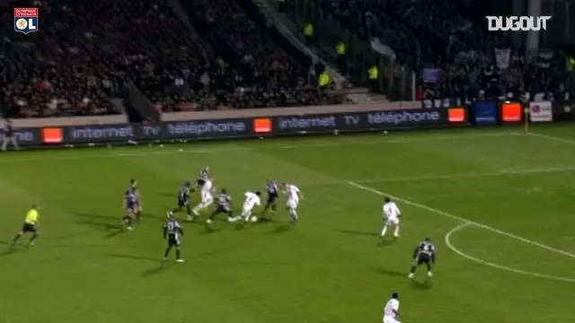 Olympique Lyon'un, Evinde Bordeaux'ya Attığı En İyi Goller Olympique Lyon'un, Evinde Bordeaux'ya Attığı En İyi Goller