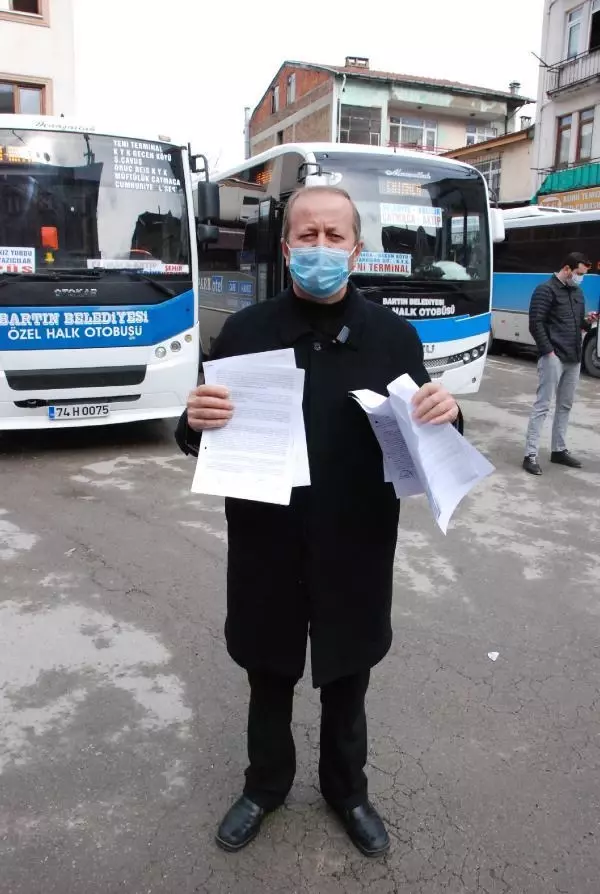 Otobüs ve minibüs şoförlerinin kavgasında 11 kişi serbest bırakıldı Otobüs ve minibüs şoförlerinin kavgasında 11 kişi serbest bırakıldı