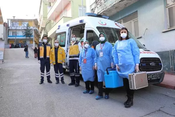 Samsun İl Sağlık Müdürü Oruç'tan 'aşı rehavete neden olmasın' uyarısı Samsun İl Sağlık Müdürü Oruç'tan 'aşı rehavete neden olmasın' uyarısı