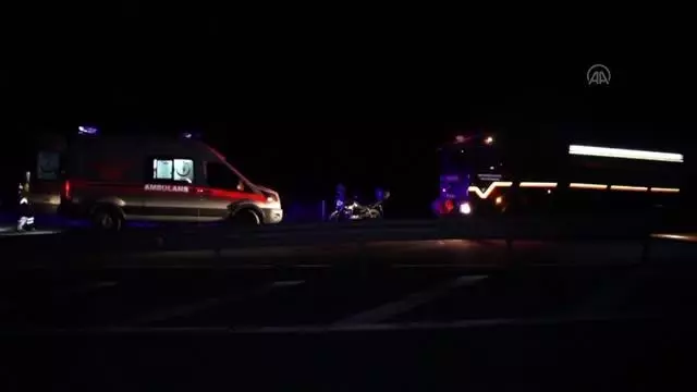 Son dakika! Trafik kazası: 1 ölü, 1 yaralı Son dakika! Trafik kazası: 1 ölü, 1 yaralı