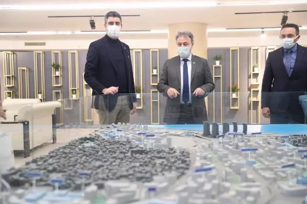 Bornova Belediye Başkanı İduğ'dan, Kartal Belediye Başkanı Yüksel'e ziyaret Bornova Belediye Başkanı İduğ'dan, Kartal Belediye Başkanı Yüksel'e ziyaret