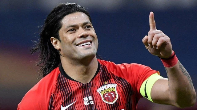Hulk's 'I'm ready' sharing was interpreted as deciding which club to go to