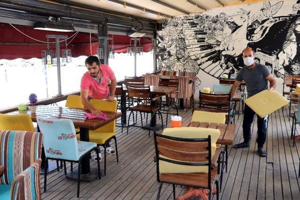 Kafe ve Restoranlar ne zaman açılacak? Cumhurbaşkanı Erdoğan kafe ve restoranlar için Kabine toplantısını işaret etti!
