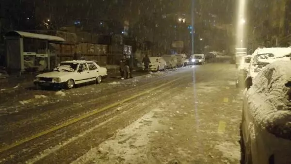 Menteşe'de sağanak ve fırtına yerini kara bıraktı Menteşe'de sağanak ve fırtına yerini kara bıraktı