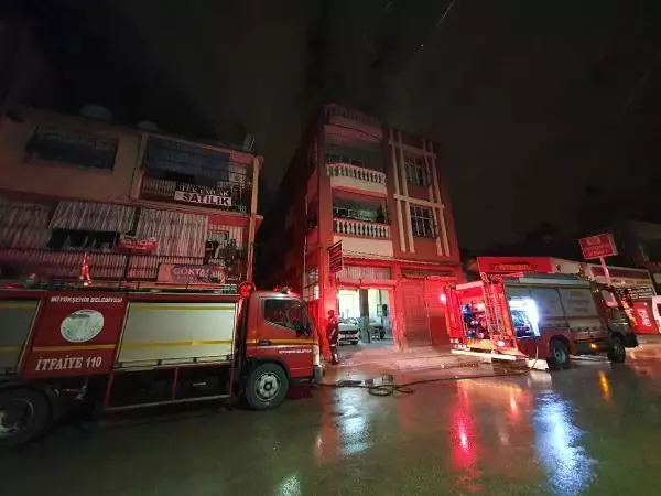 Son dakika haberi! Merdiven dairesindeki odunlukta çıkan yangın, büyümeden söndürüldü Son dakika haberi! Merdiven dairesindeki odunlukta çıkan yangın, büyümeden söndürüldü