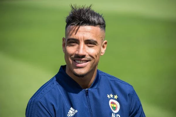 Fenerbahce's Nabil Dirar signs with his former team, Club Brugge