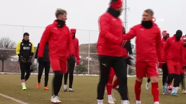 Sivasspor, Alanya hazırlıklarını sürdürdü Sivasspor, Alanya hazırlıklarını sürdürdü