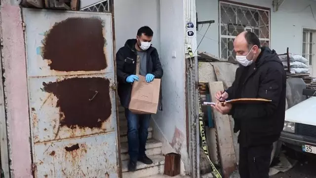 Yaşlı adamın baltayla başına vurduğu karısı ağır yaralandı Yaşlı adamın baltayla başına vurduğu karısı ağır yaralandı