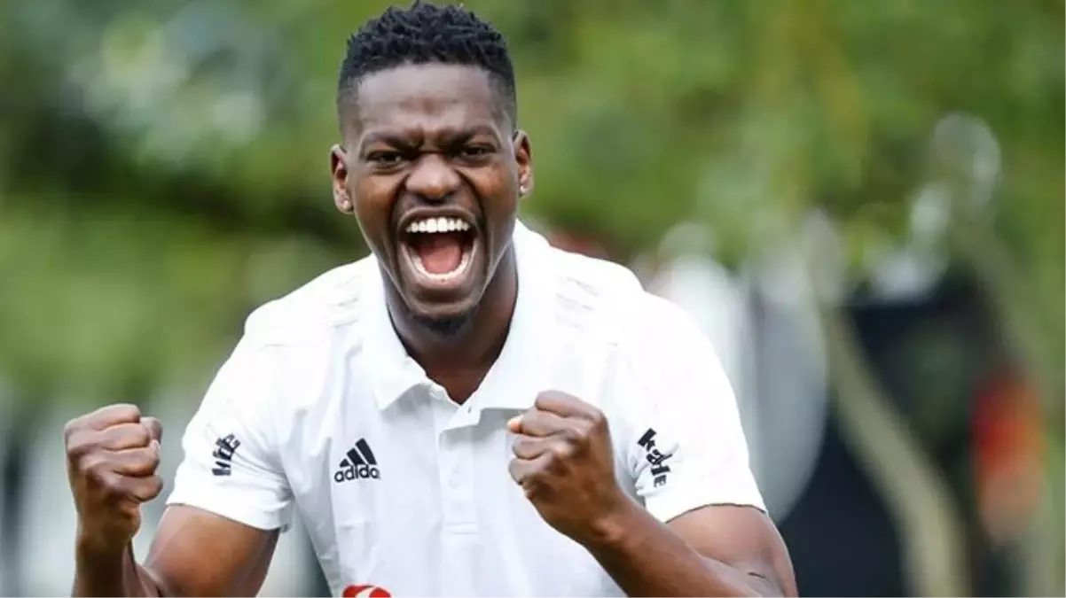 Beşiktaş, Nicolas Isimat-Mirin'in sözleşmesini karşılıklı olarak feshetti