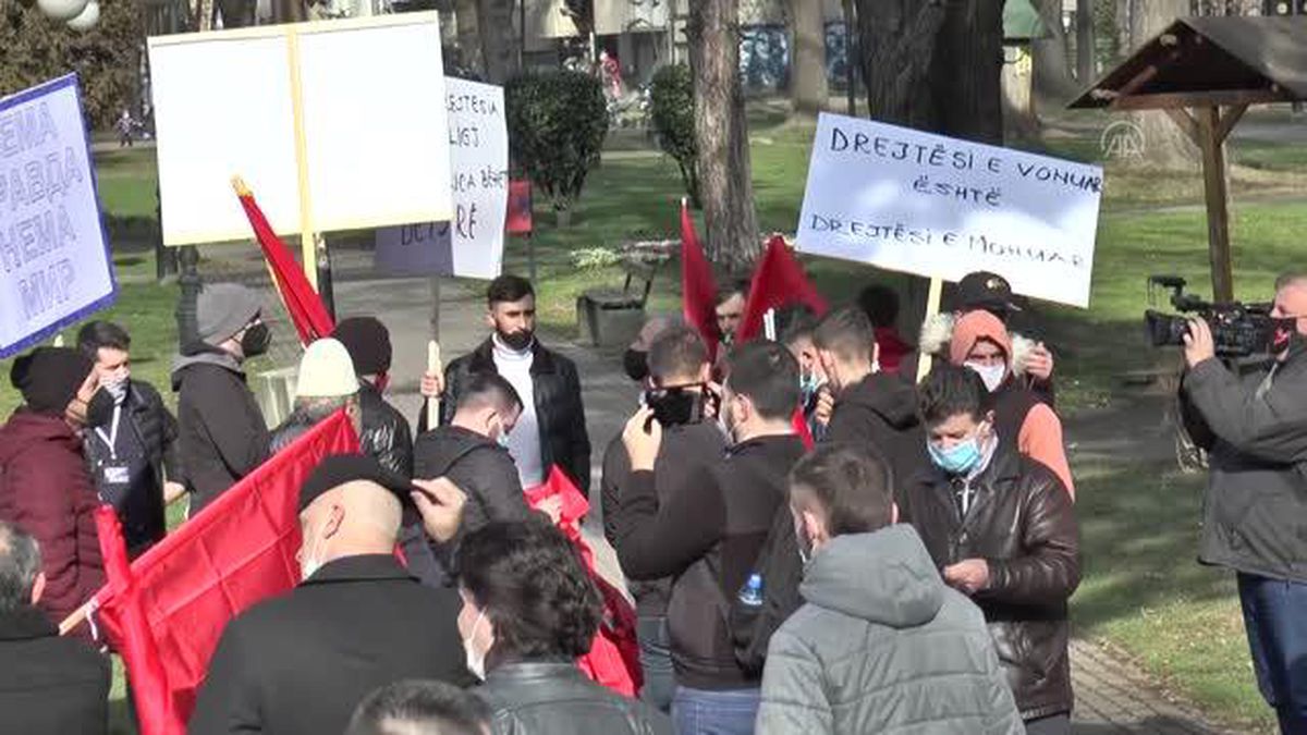 Kuzey Makedonya'da düzenlenen protestoda gerginlik yaşandı