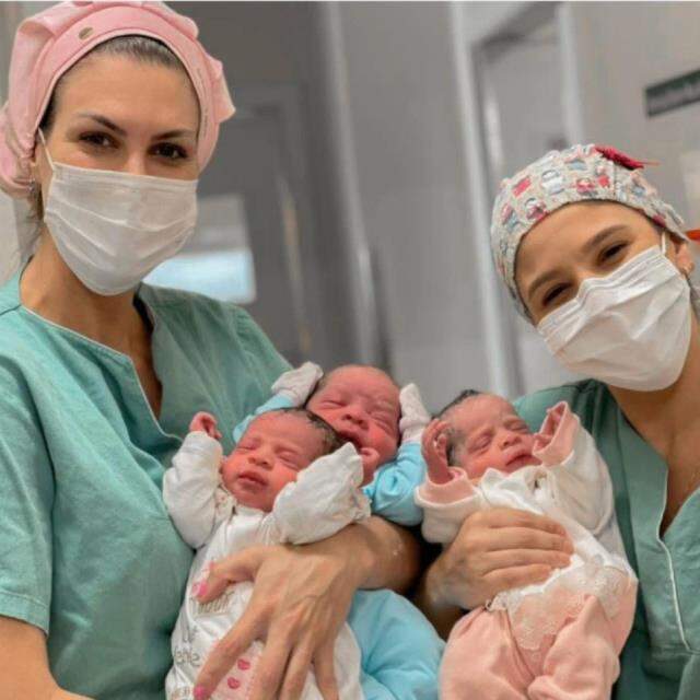 Üçüz bebekler hayata getirdikten sonra kanaması başlayan kadın, hayatını kaybetti