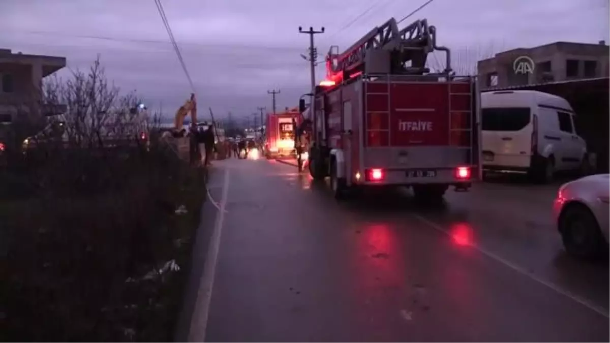 Son dakika haber: Aksu'da yatalak kadın evde çıkan yangında öldü