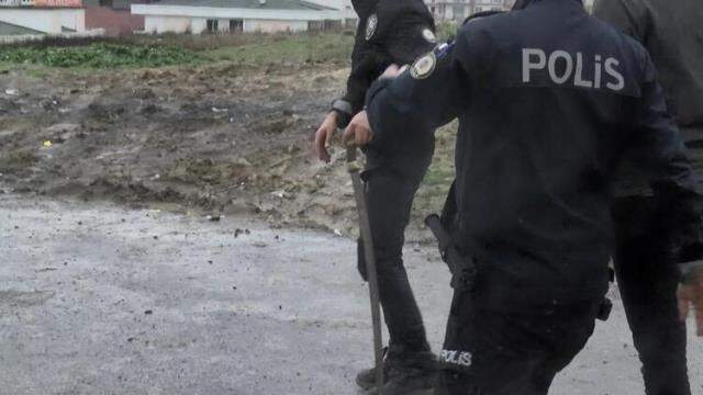 Esenyurt'ta kılıçlı pompalı tüfekli kavga: 2 yaralı, 2 gözaltı