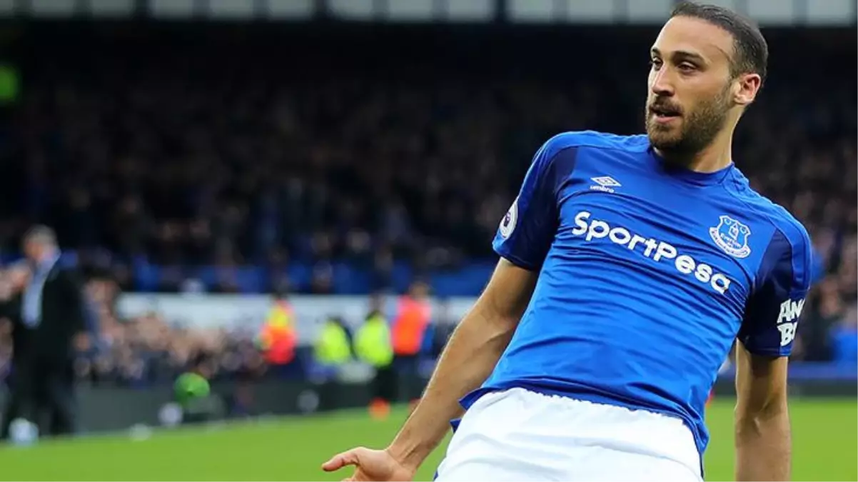 Everton'lı Cenk Tosun, Beşiktaş'a geri dönüyor