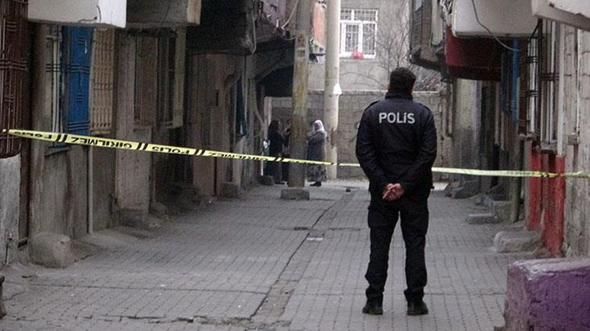 Güney Amerika değil Türkiye! Torbacılar, bir kişiyi sokak ortasında kurşuna dizdi