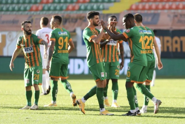 Laughing in the postponement match was Aytemiz Alanyaspor with a score of 3-1