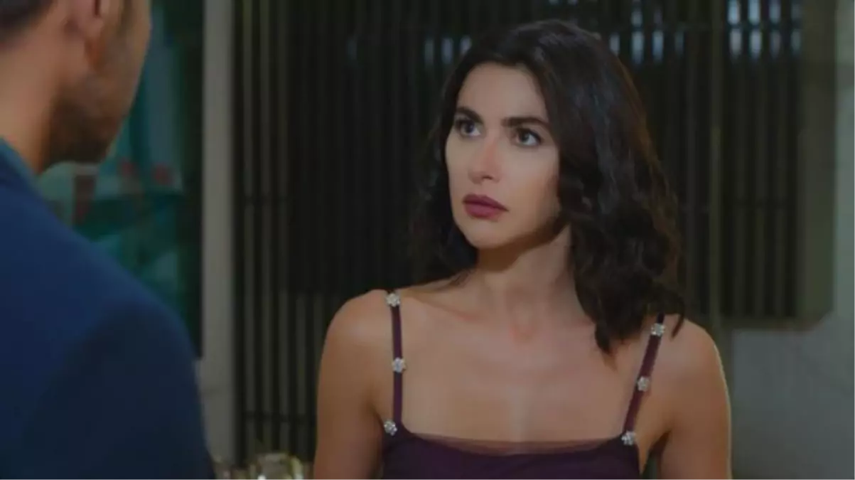 Nesrin Cavadzade Yasak Elma'dan ayrılıyor mu? Yasak Elma Şahika diziden çıkıyor mu, neden ayrılıyor?