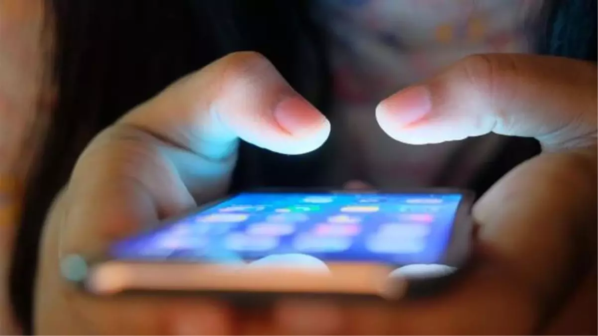 Sosyal medya ile ilgili yeni düzenleme yolda: Hakaret eden ve kişilik haklarına saldıranlara hapis cezası geliyor