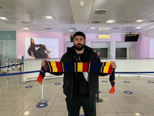 Beşiktaş, Güven Yalçın'ı satın alma opsiyonuyla Lecce'ye kiraladı