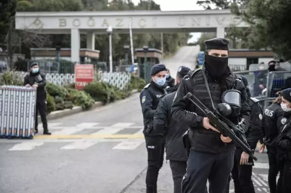 Boğaziçi Üniversitesi çevresinde geniş güvenlik önlemleri