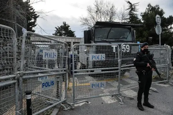 Boğaziçi Üniversitesi çevresinde geniş güvenlik önlemleri